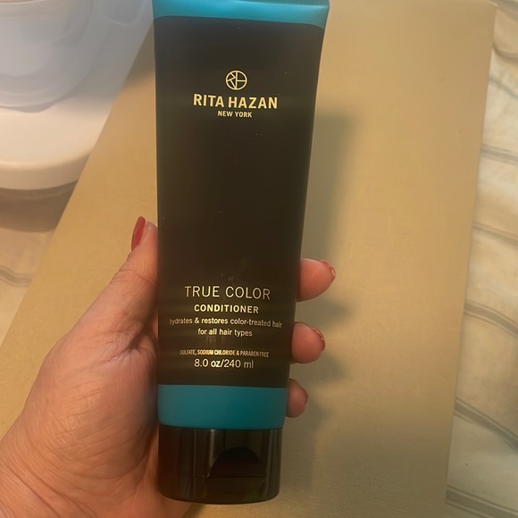Rita Hazan True Color Conditioner 8 Oz - Picture 1 of 2